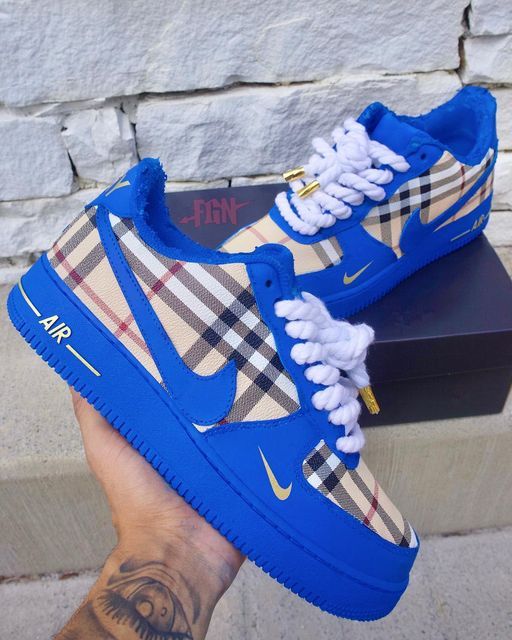 Custom Nike Air Force 1 x Burberry Style - Ble Royal & Karolin Tradisyonèl