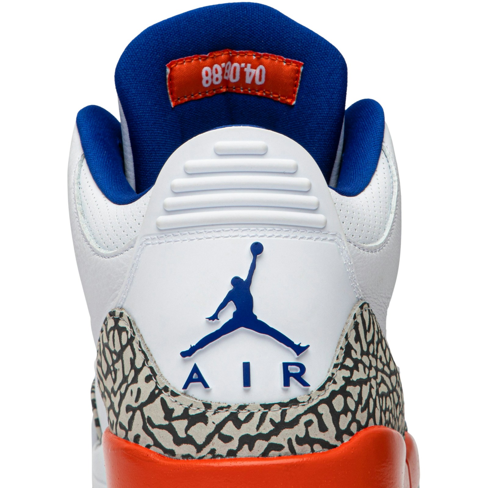 Air Jordan 3 Retro "Knicks Rivals" - Edisyon Espesyal Blan/Orange/Ble - Image 2